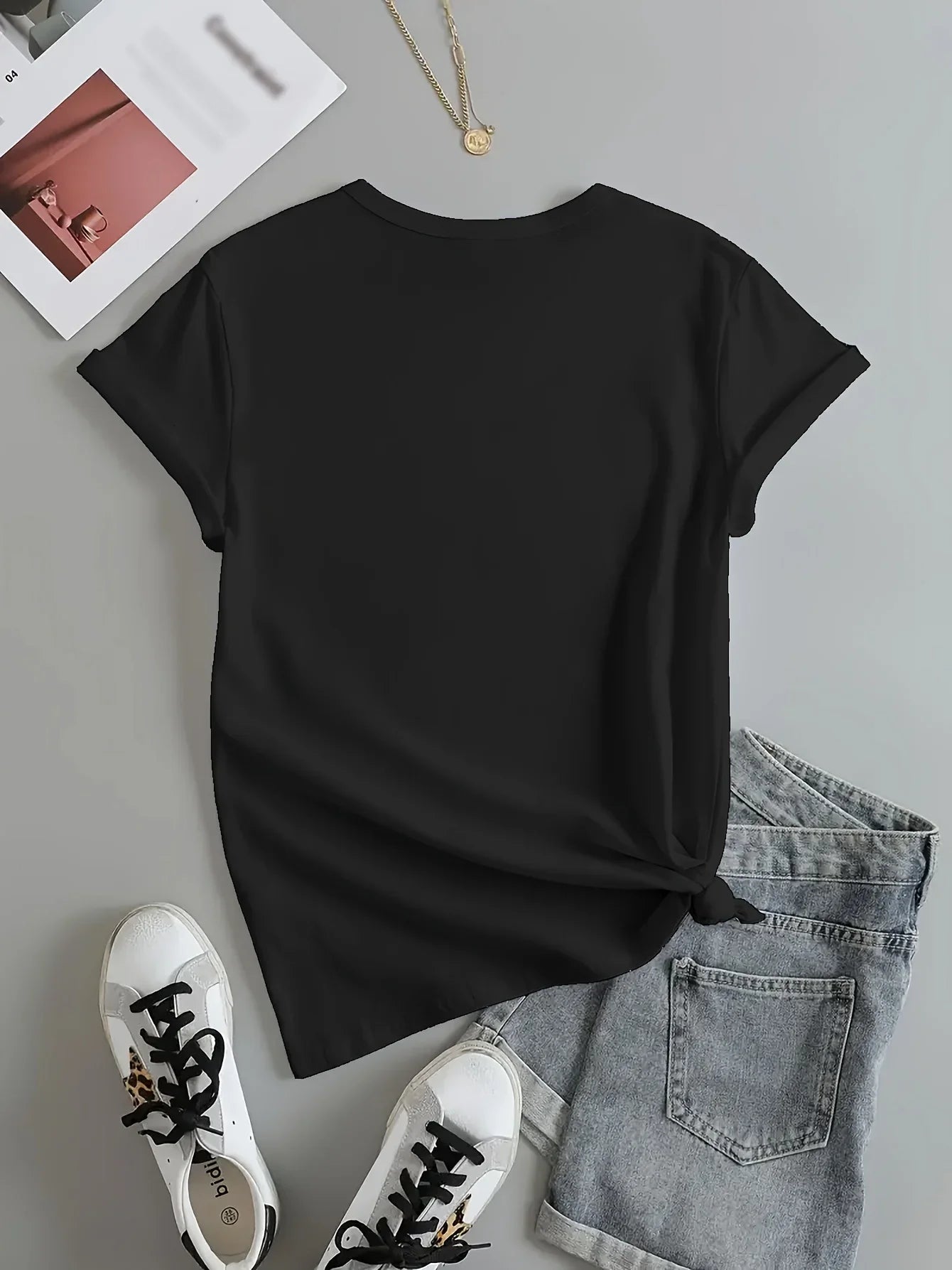 ガールスタイル・テディTシャツ – キュートでクール!