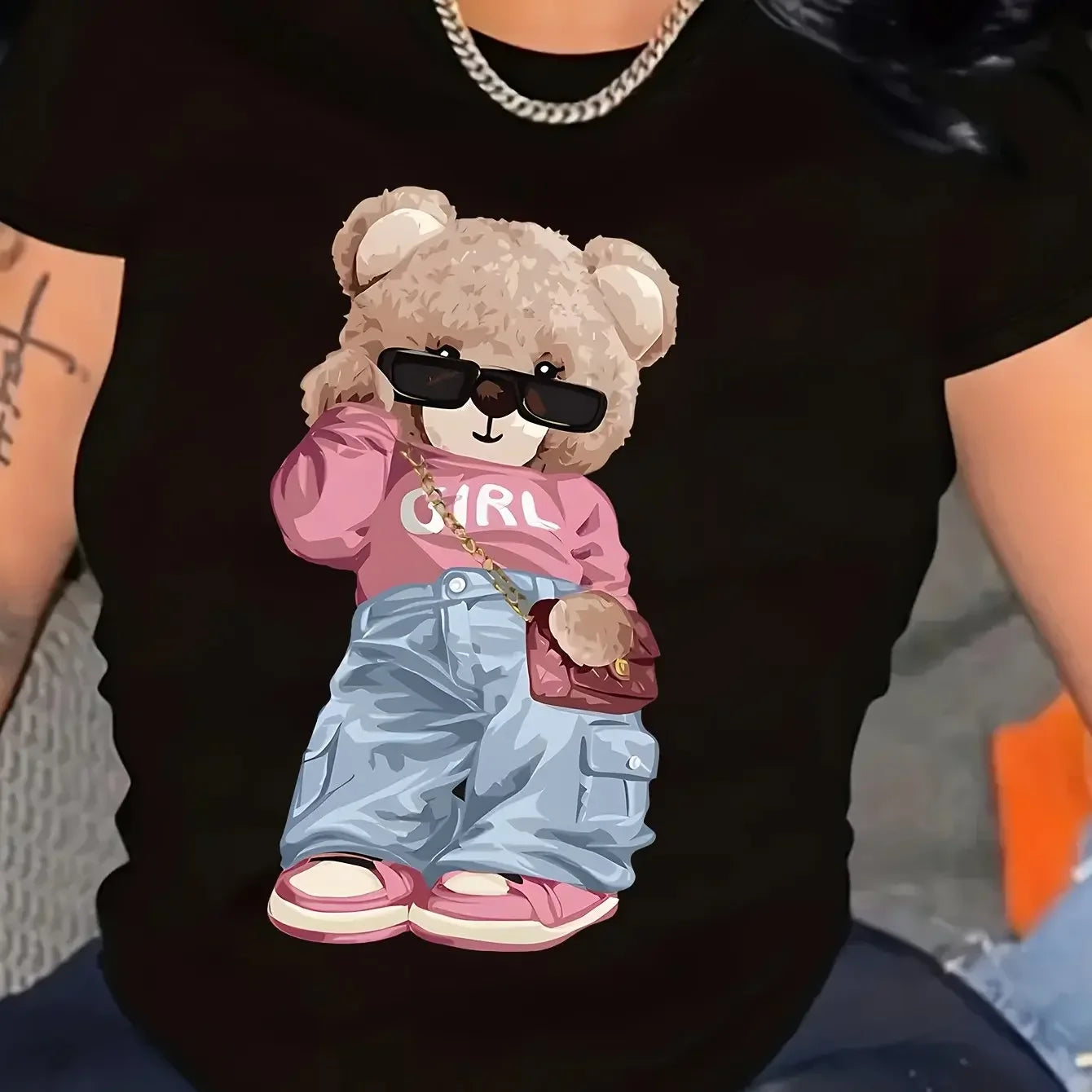 ガールスタイル・テディTシャツ – キュートでクール！